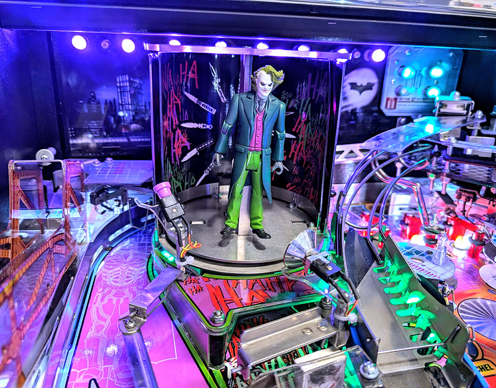 Batman: The Dark Knight Pinball Machine - The Joker